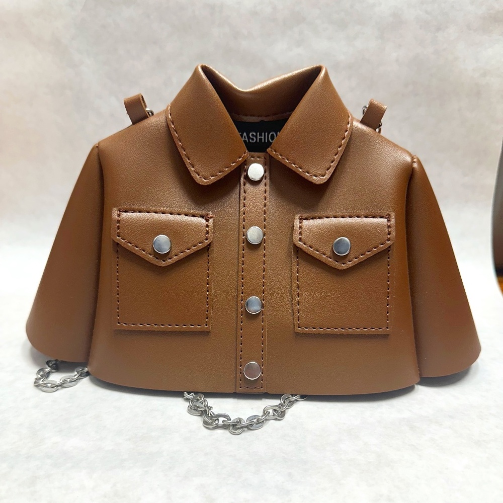 Super cute small shirt bag